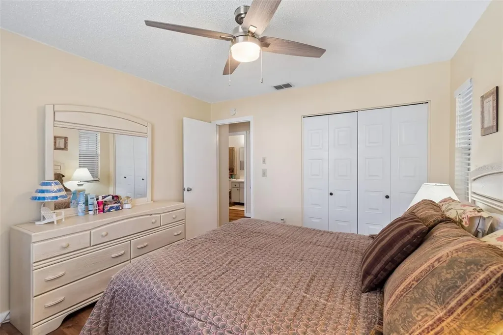 1904 Canterbury Lane Sun City Center FL 33573