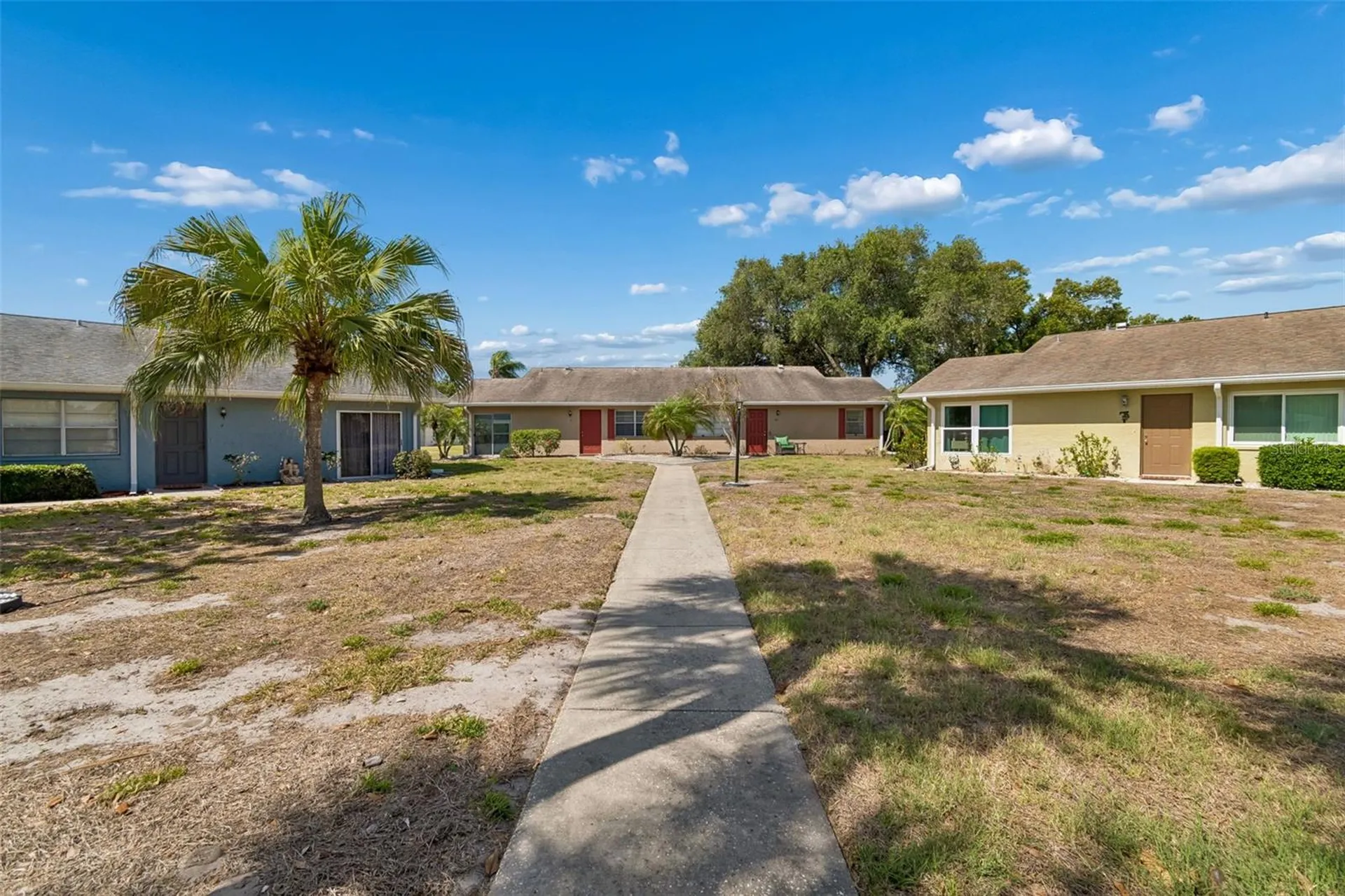 1904 Canterbury Lane Sun City Center FL 33573