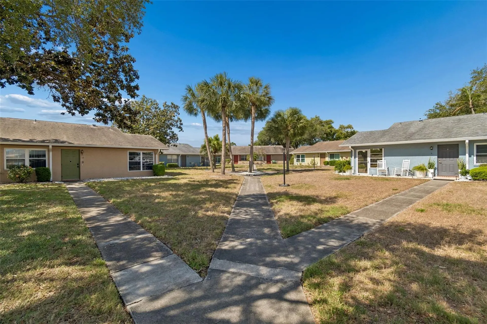 1904 Canterbury Lane Sun City Center FL 33573
