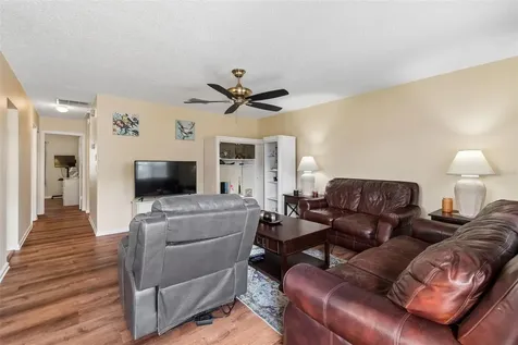 1904 Canterbury Lane Sun City Center FL 33573