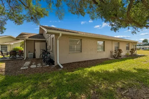 1904 Canterbury Lane Sun City Center FL 33573