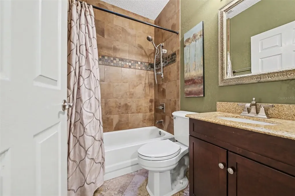 1510 Royal Oaks Drive Apopka FL 32703