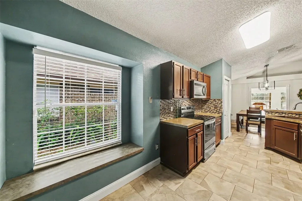 1510 Royal Oaks Drive Apopka FL 32703