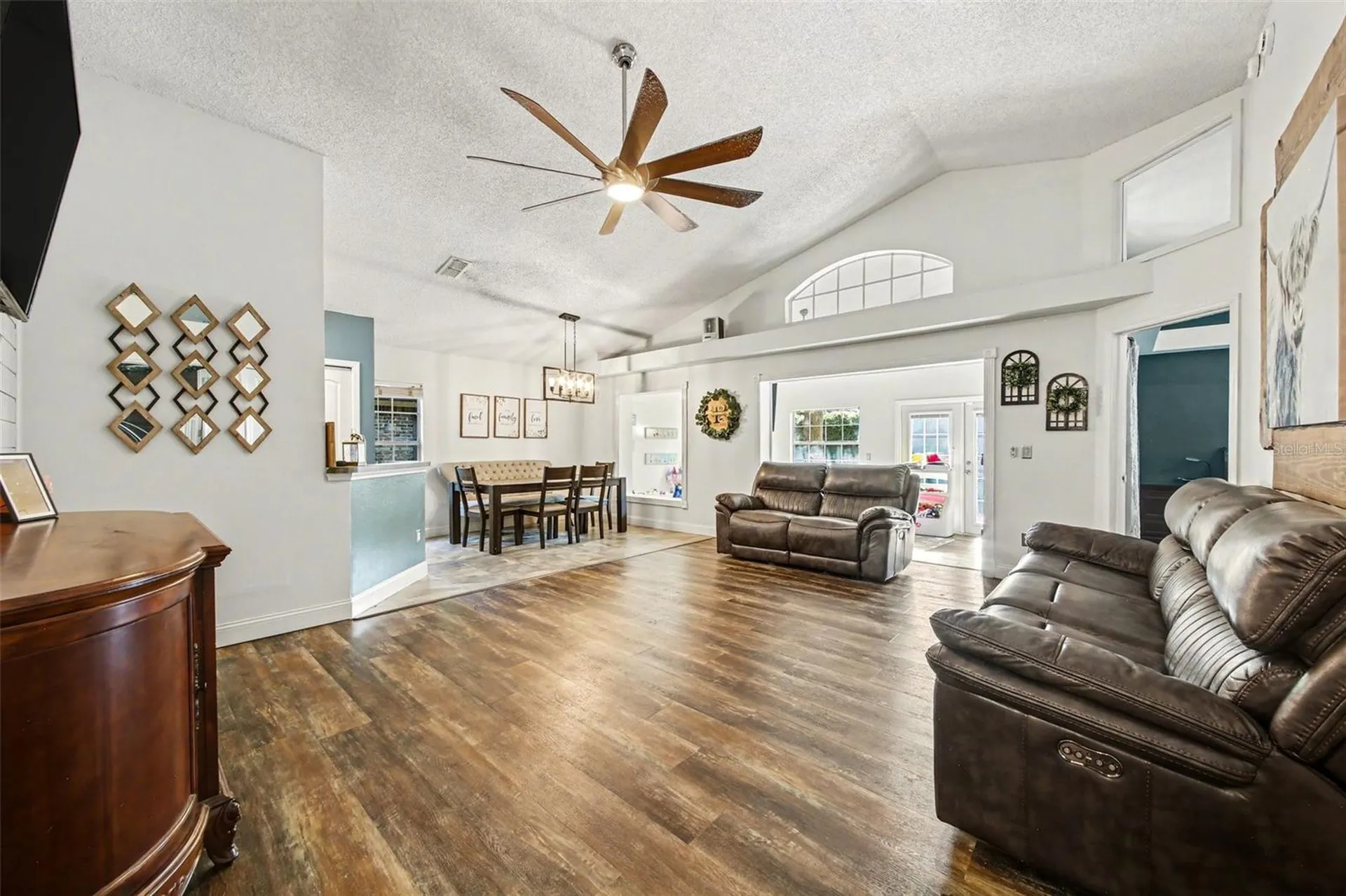 1510 Royal Oaks Drive Apopka FL 32703
