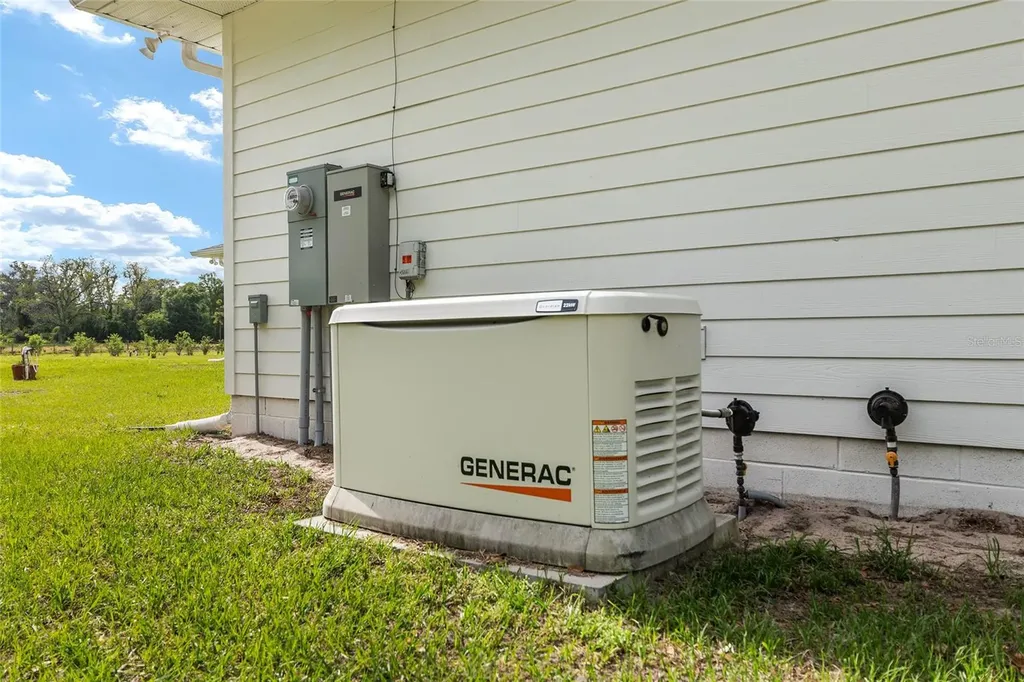 3725 172nd Street Wellborn FL 32094