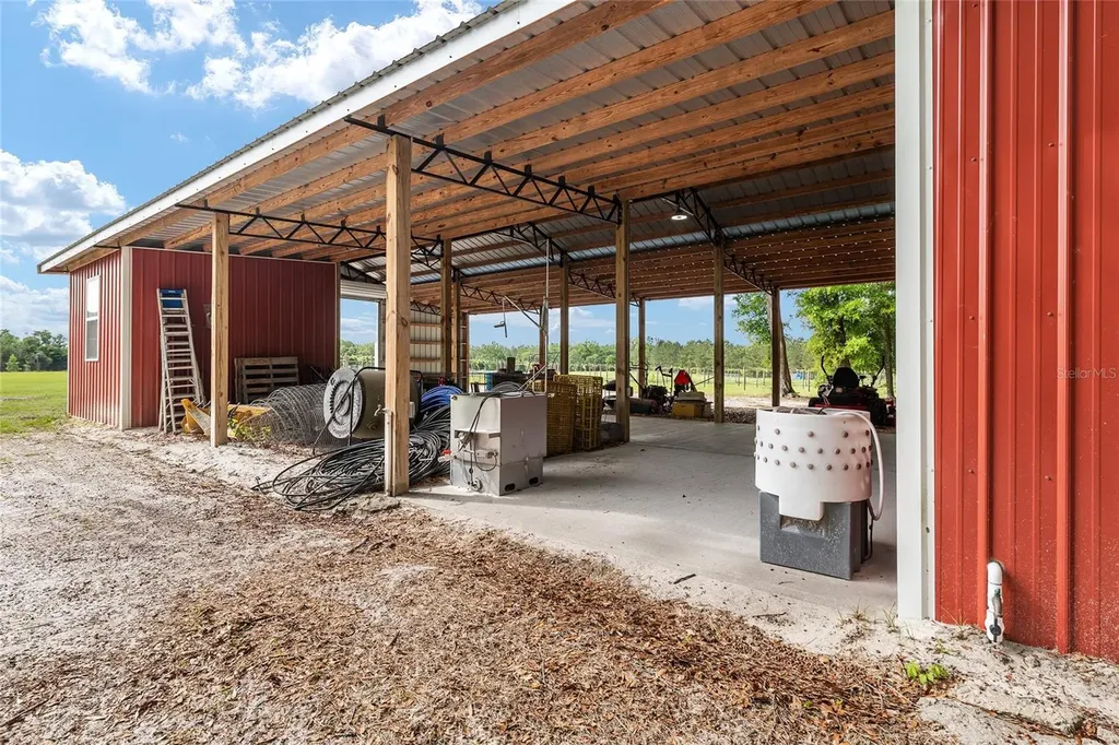 3725 172nd Street Wellborn FL 32094