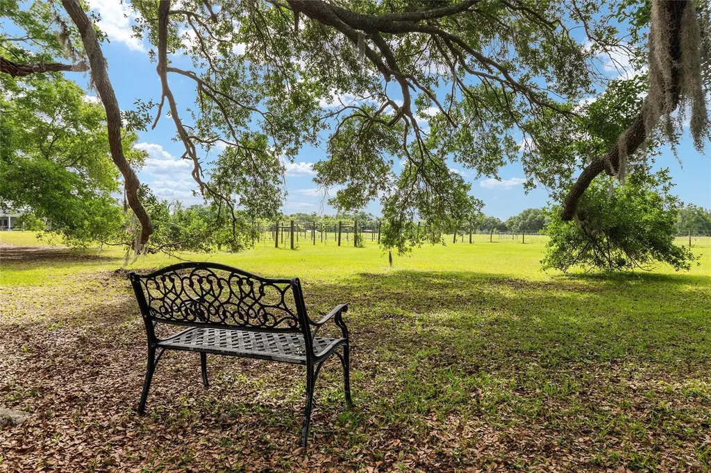 3725 172nd Street Wellborn FL 32094