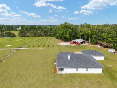 3725 172nd Street Wellborn FL 32094