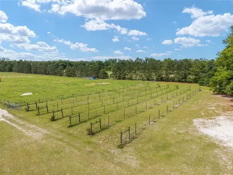 3725 172nd Street Wellborn FL 32094