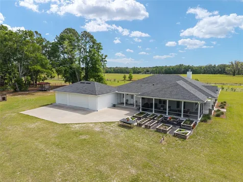 3725 172nd Street Wellborn FL 32094