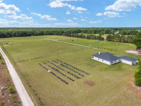 3725 172nd Street Wellborn FL 32094