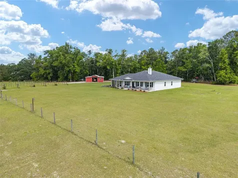 3725 172nd Street Wellborn FL 32094