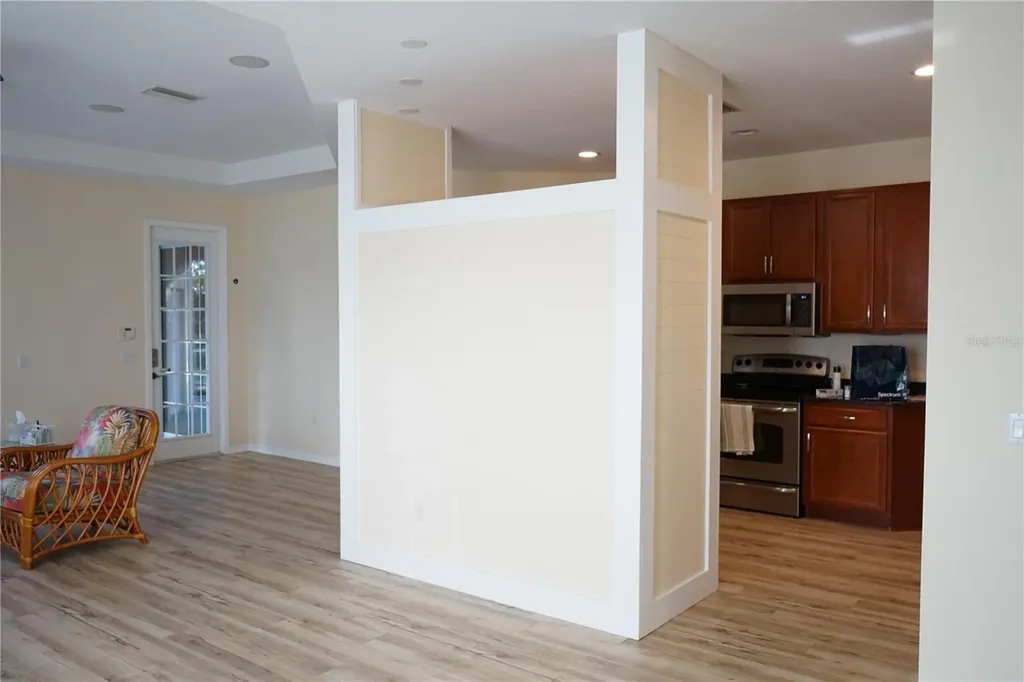 201 Sunset Crest Court Apollo Beach FL 33572