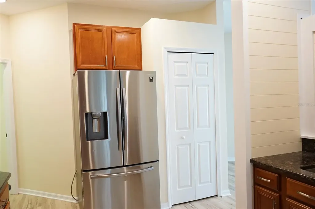 201 Sunset Crest Court Apollo Beach FL 33572