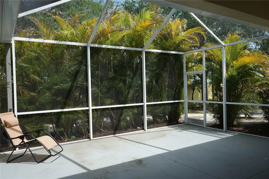 201 Sunset Crest Court Apollo Beach FL 33572