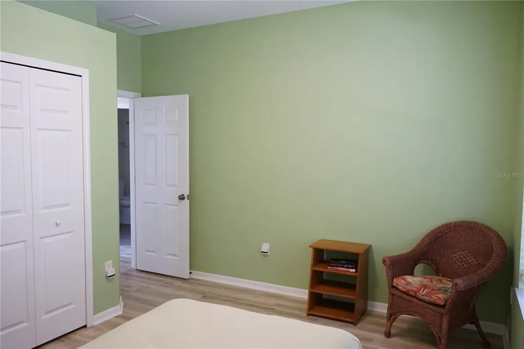 201 Sunset Crest Court Apollo Beach FL 33572