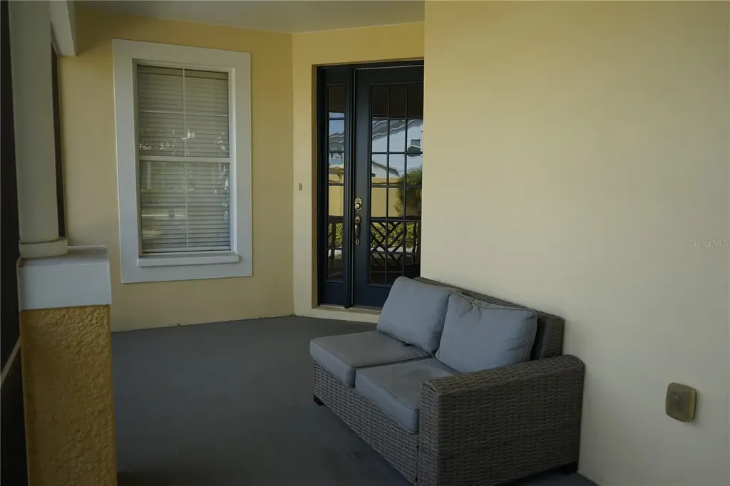 201 Sunset Crest Court Apollo Beach FL 33572