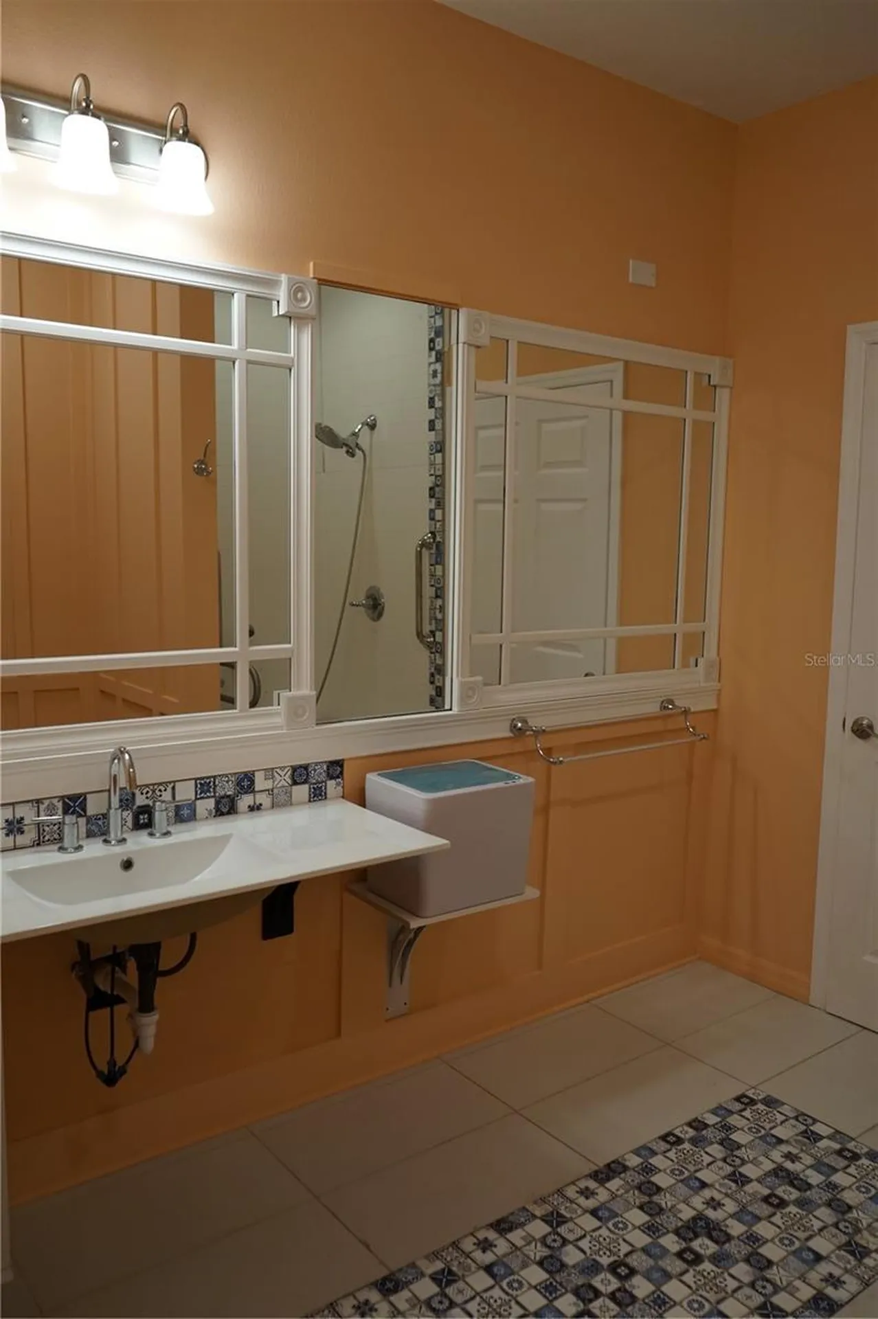 201 Sunset Crest Court Apollo Beach FL 33572