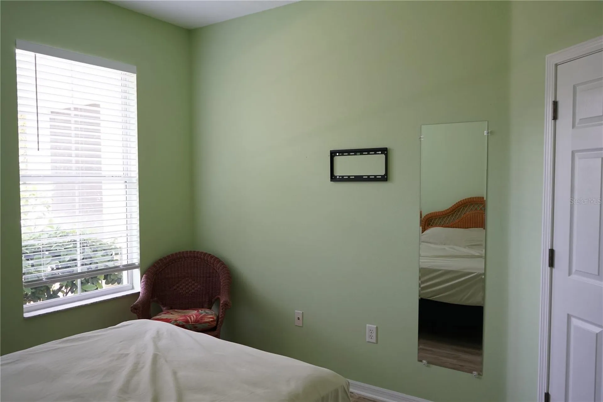 201 Sunset Crest Court Apollo Beach FL 33572