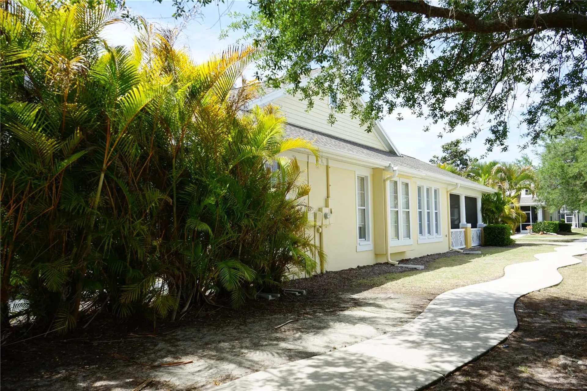 201 Sunset Crest Court Apollo Beach FL 33572