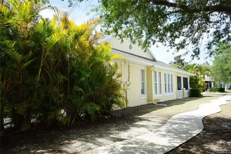 201 Sunset Crest Court Apollo Beach FL 33572