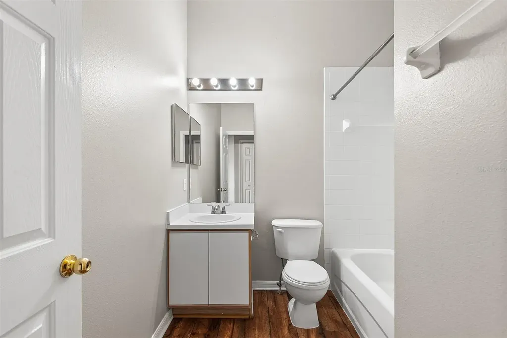 1304 Denman Court Wesley Chapel FL 33543