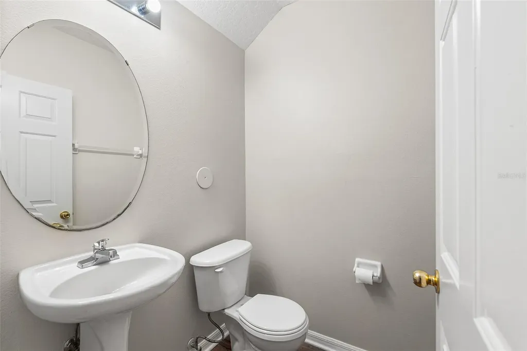 1304 Denman Court Wesley Chapel FL 33543