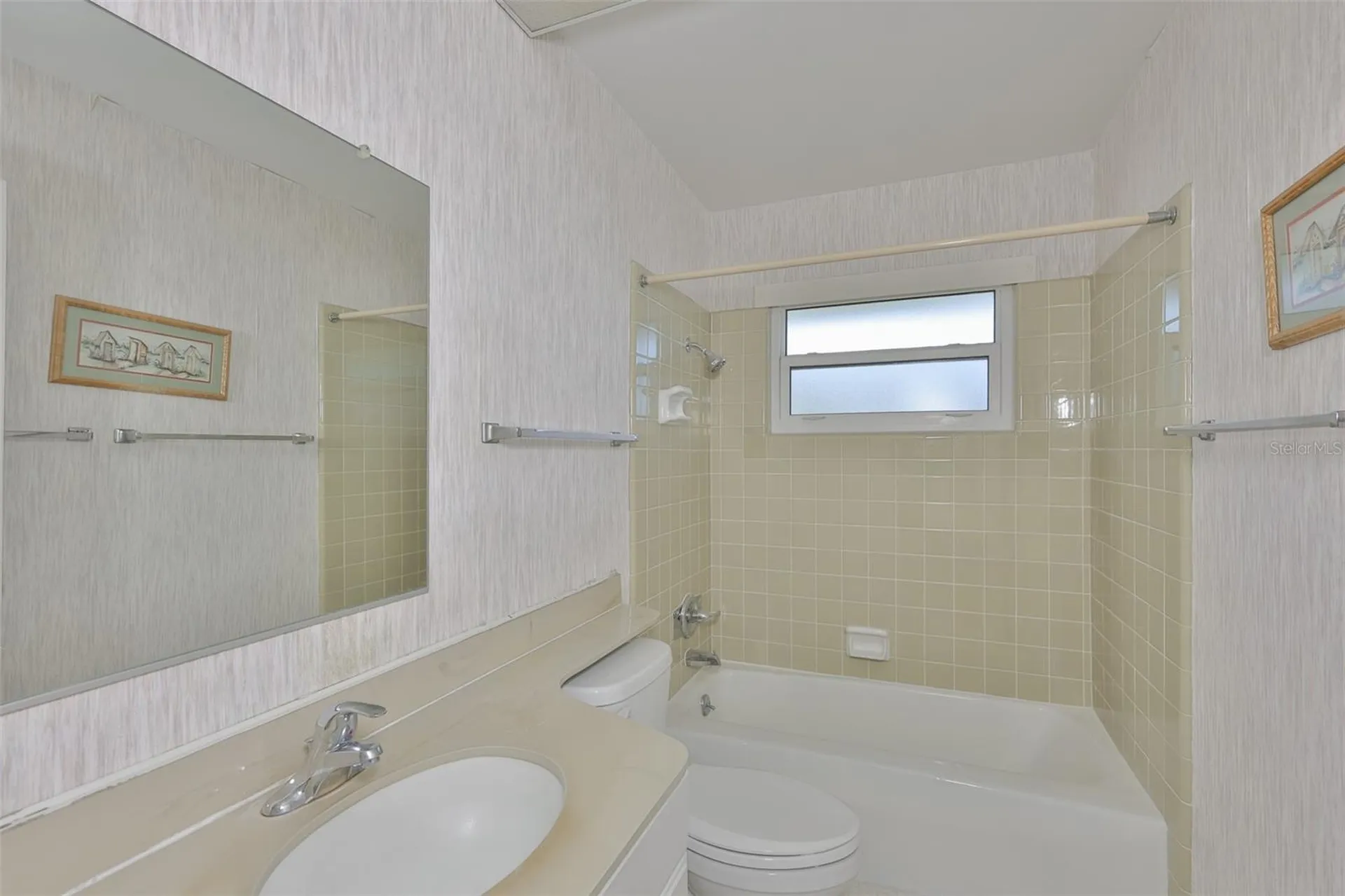 1525 Allegheny Drive Sun City Center FL 33573