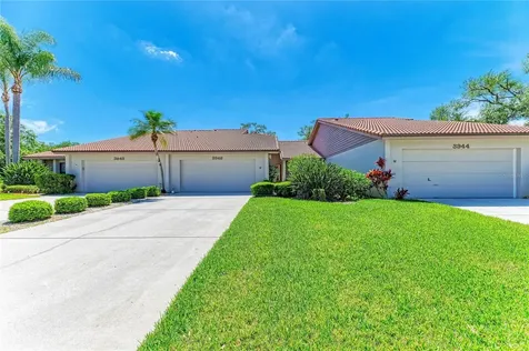3946 Wilshire Circle E Sarasota FL 34238
