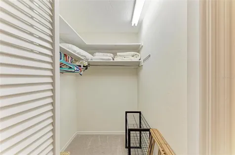 3946 Wilshire Circle E Sarasota FL 34238