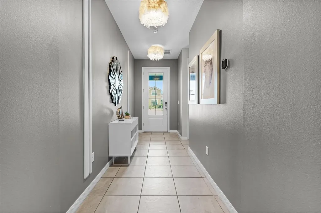 8915 Tropical Haven Court Kissimmee FL 34747