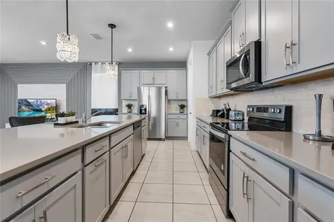 8915 Tropical Haven Court Kissimmee FL 34747