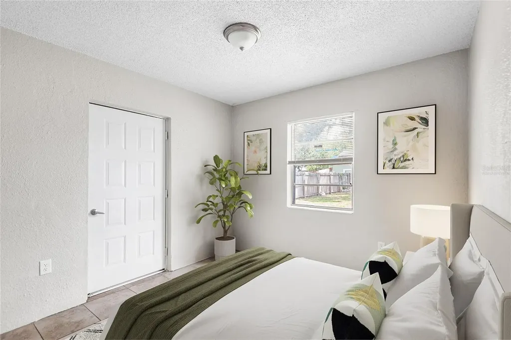 201 N Himes Avenue Tampa FL 33609