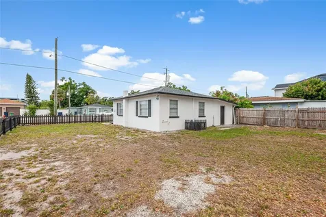 201 N Himes Avenue Tampa FL 33609