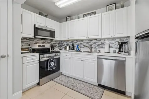 13765 Juniper Blossom Drive Tampa FL 33618