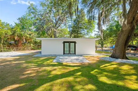 1919 NE 17th Drive Gainesville FL 32609