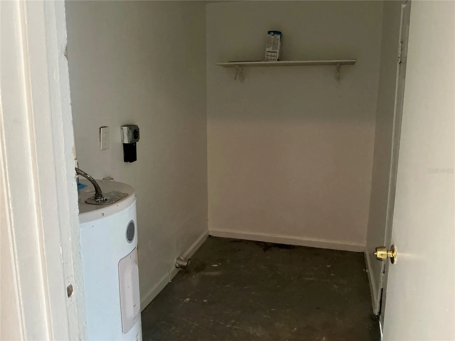 5132 Elese Street Orlando FL 32811