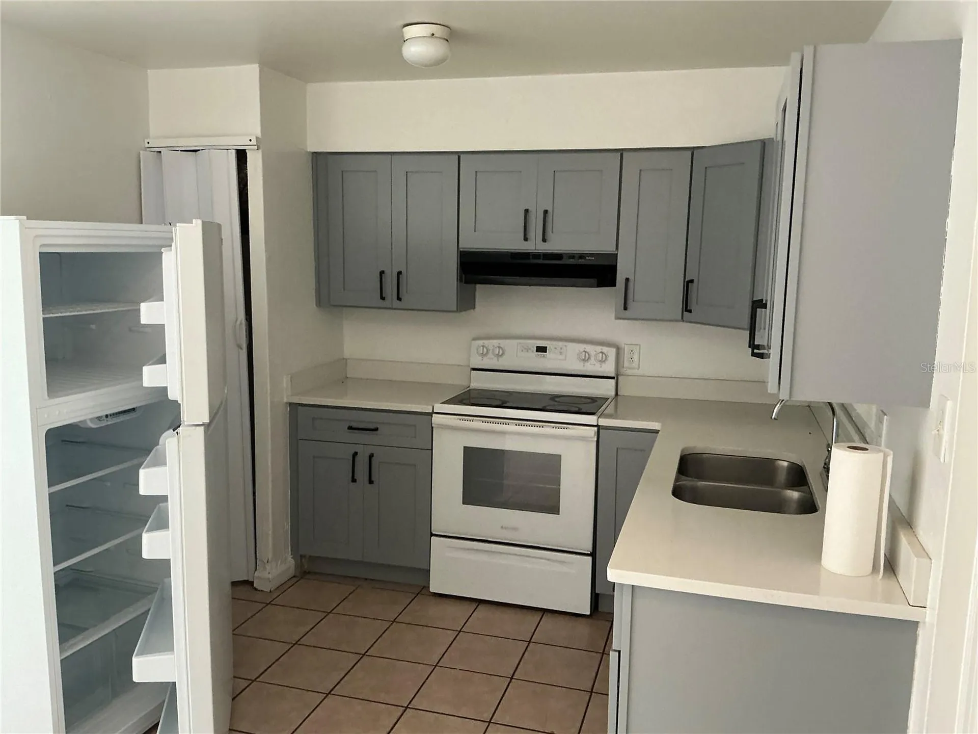5132 Elese Street Orlando FL 32811