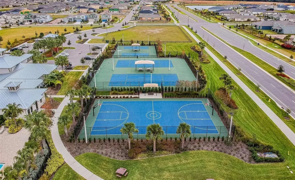 6414 Salt Creek Avenue Apollo Beach FL 33572