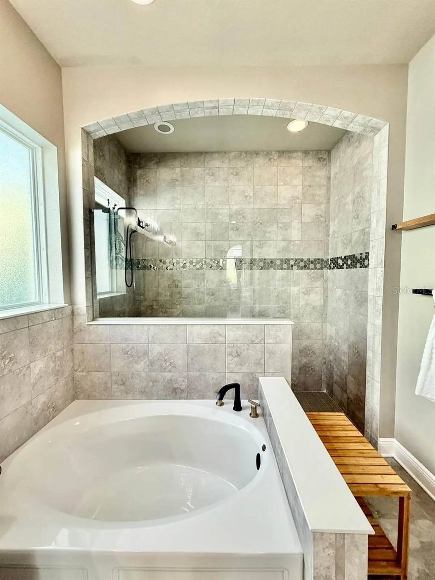 6414 Salt Creek Avenue Apollo Beach FL 33572