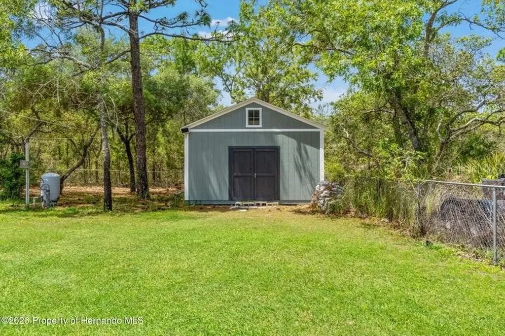 9135 Mazette Road Weeki Wachee FL 34613