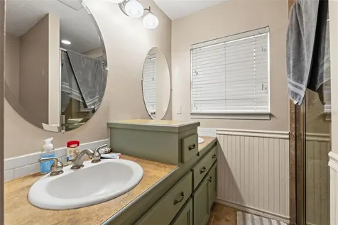 9135 Mazette Road Weeki Wachee FL 34613