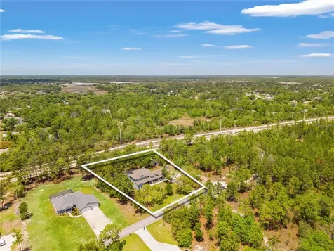9135 Mazette Road Weeki Wachee FL 34613