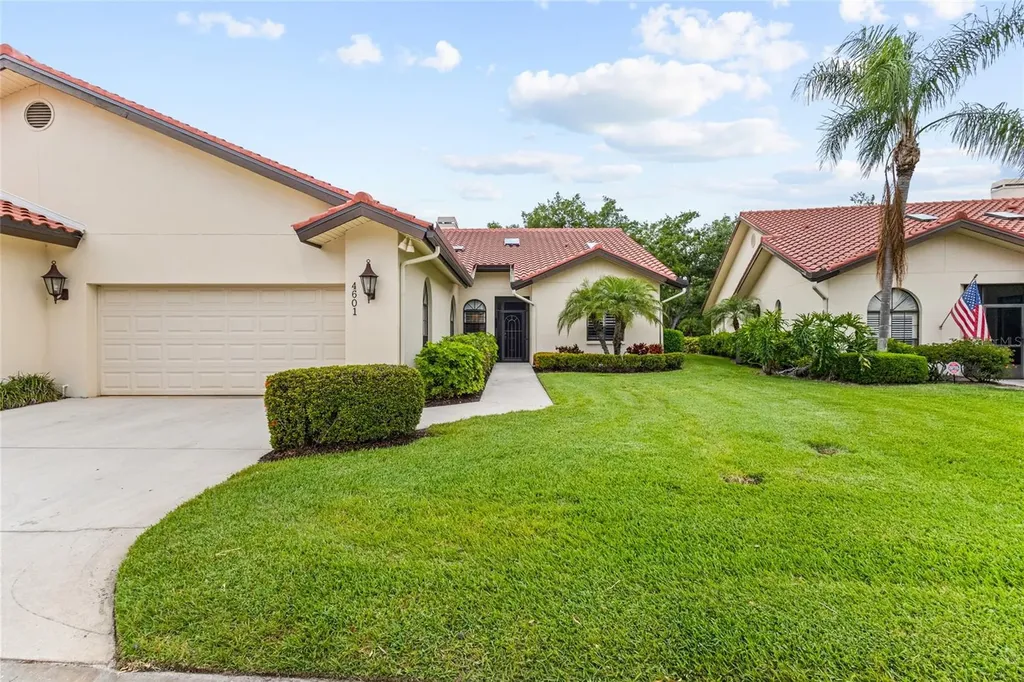 4601 Las Brisas Lane Sarasota FL 34238