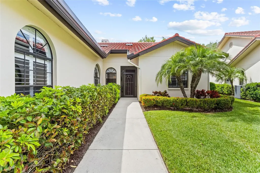 4601 Las Brisas Lane Sarasota FL 34238