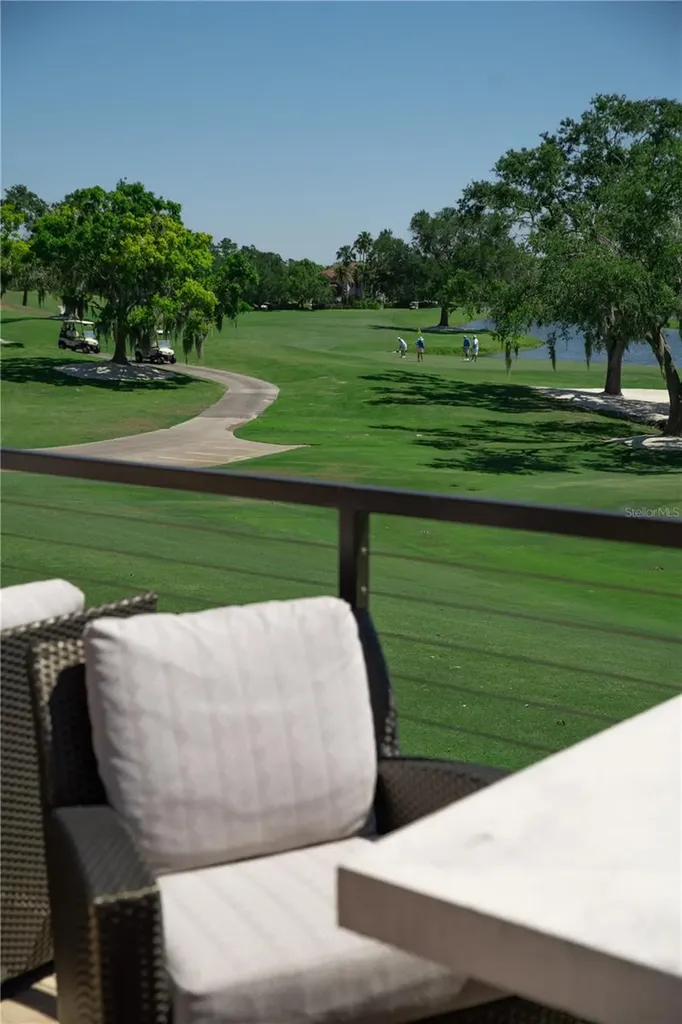 4601 Las Brisas Lane Sarasota FL 34238