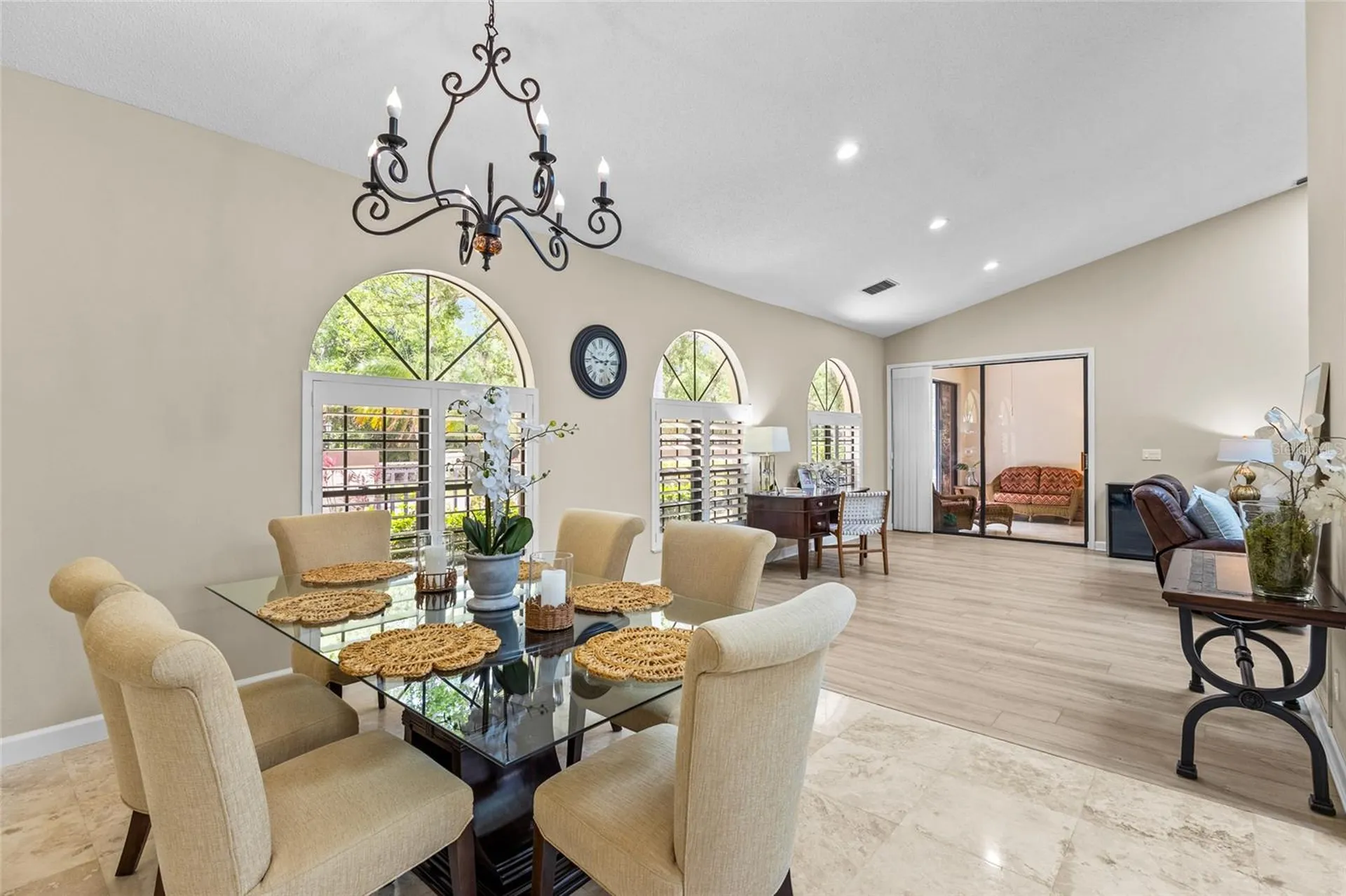 4601 Las Brisas Lane Sarasota FL 34238