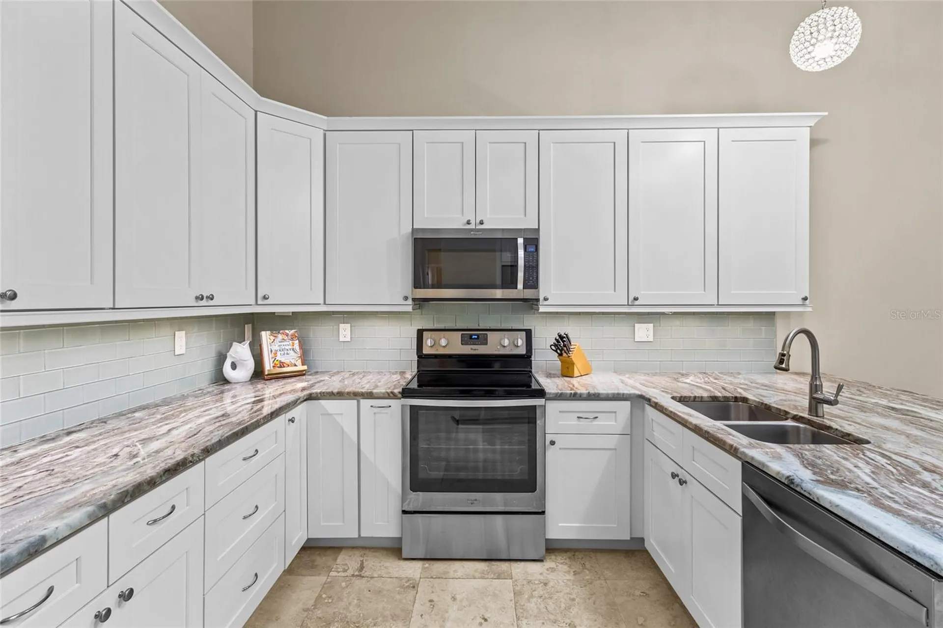 4601 Las Brisas Lane Sarasota FL 34238