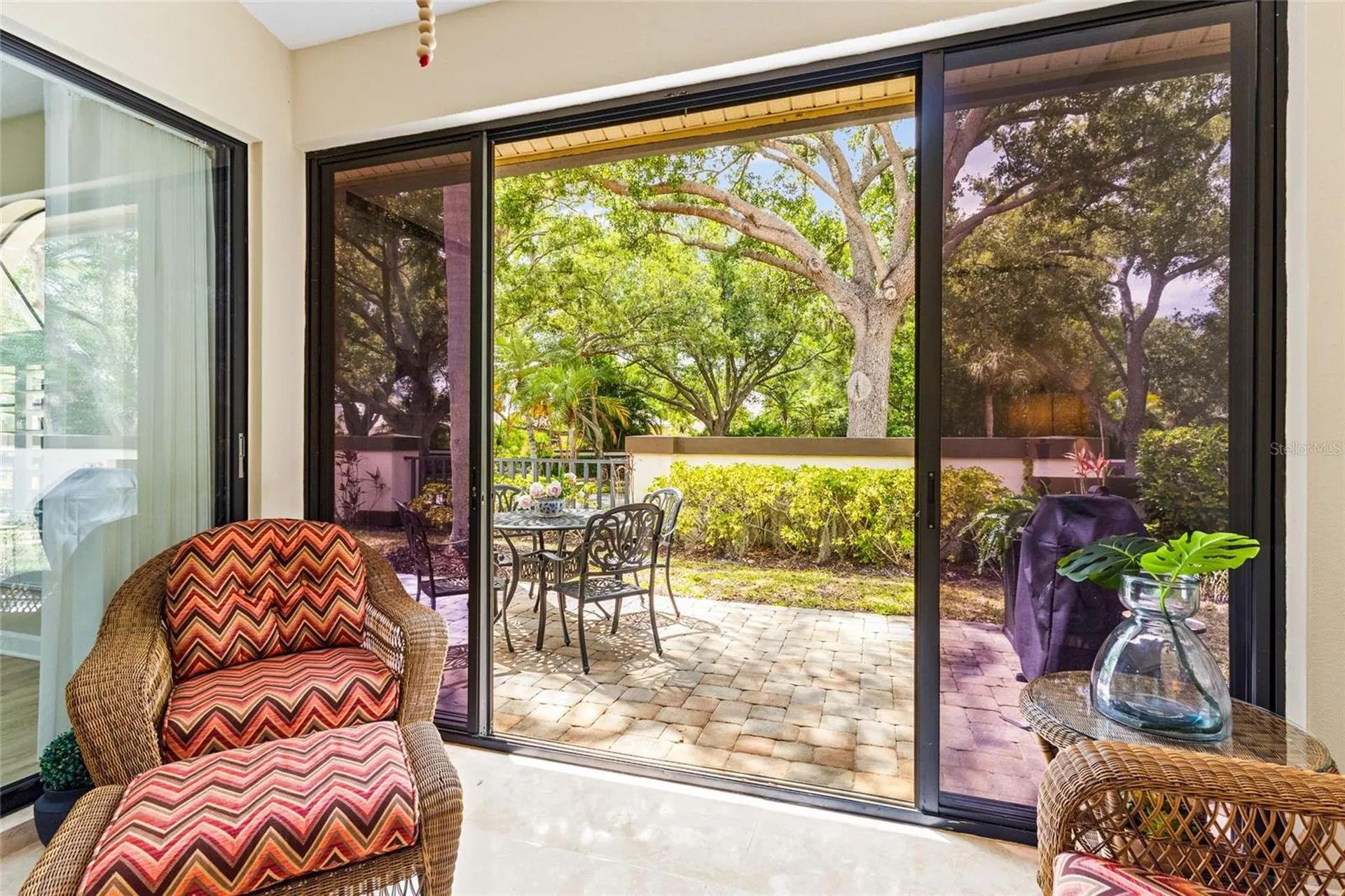 4601 Las Brisas Lane Sarasota FL 34238