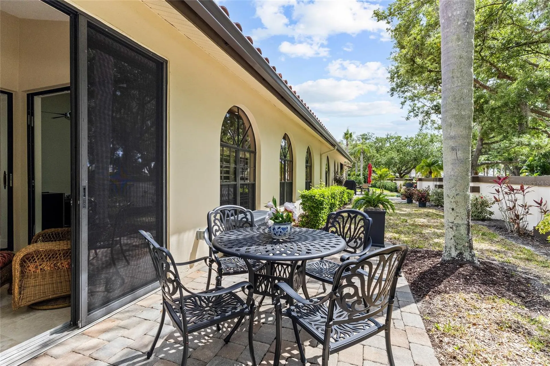 4601 Las Brisas Lane Sarasota FL 34238